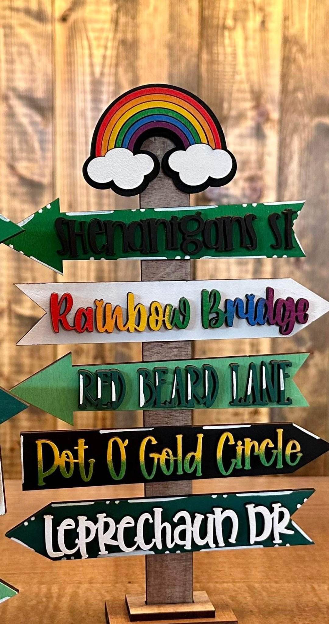 3D Seasonal Directional Signs