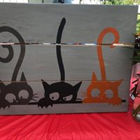 Peeking cats