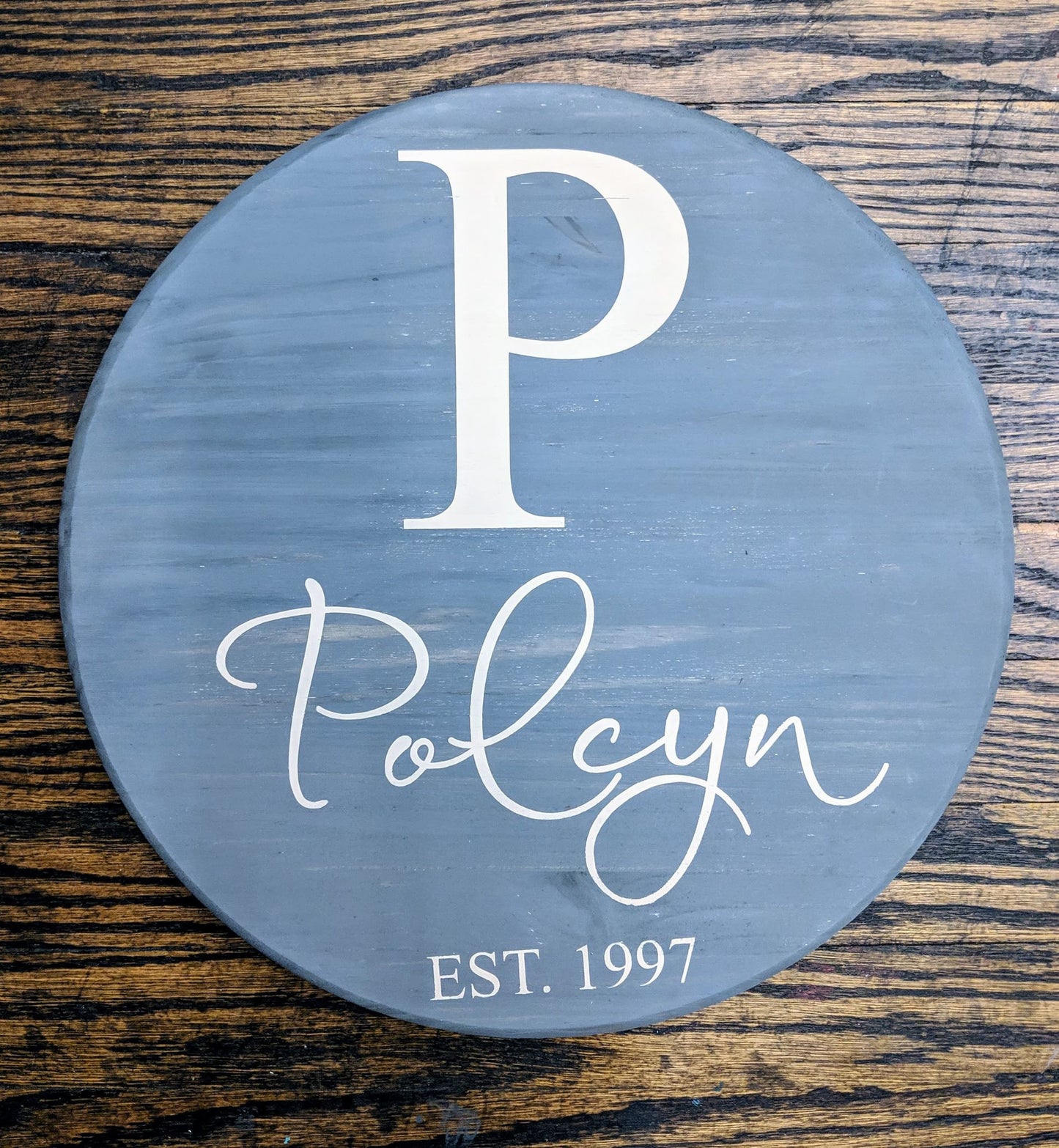 Family Initial Last name Est date Split color